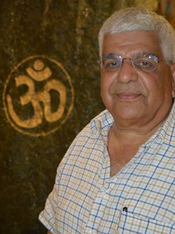 Mahwah Hindu Temple Draws Thousands