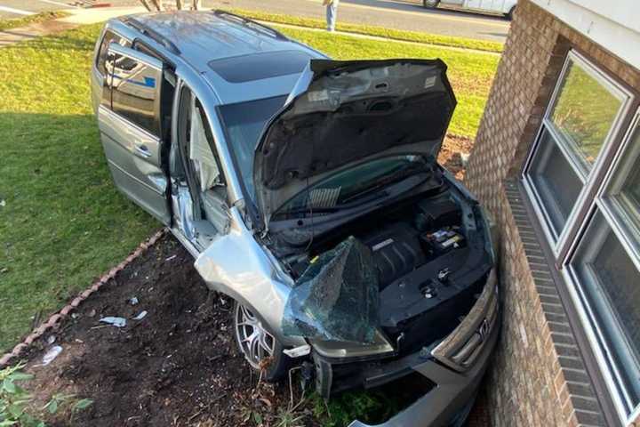 Van Hits House In Fair Lawn Crash, Two Seriously Injured