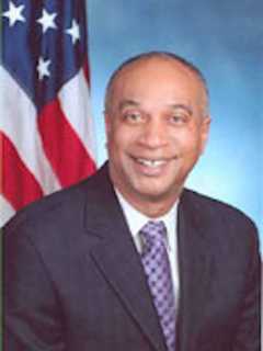 Mount Vernon Assemblyman Accuses Cuomo Of 'Bribery'