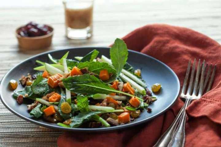 Allendale Resident Diane Coates Finalist In Salad-Making Competition
