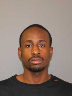 New Jersey Man Arrested In Baseball Bat Attack At Shelton Hotel