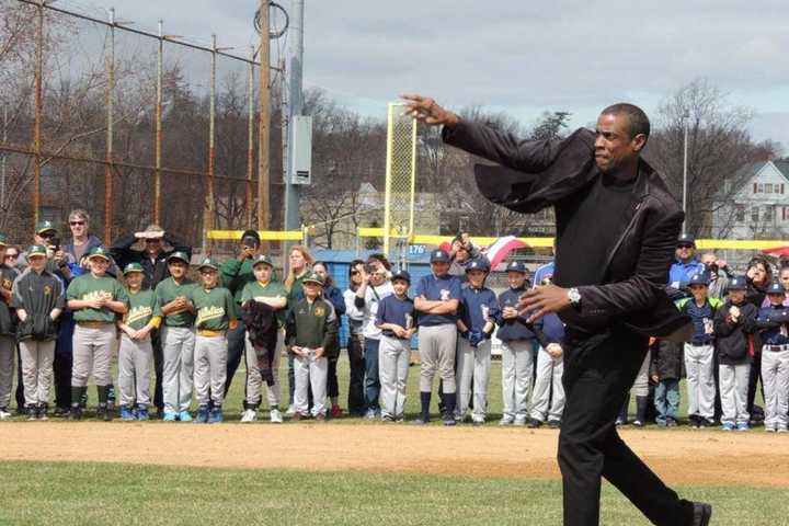 Sign Up For North Arlington Little League Baseball