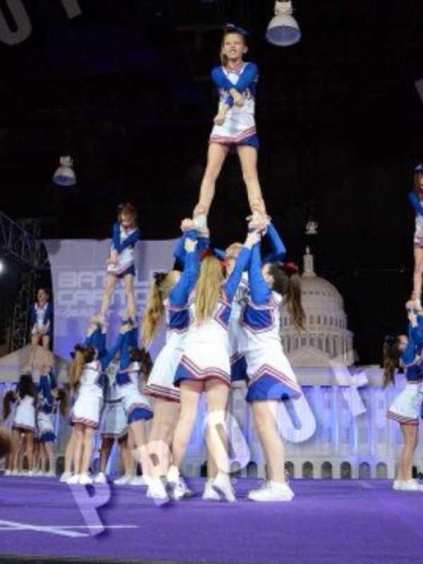 Beefsteak Helps Saddle Brook Cheerleaders 'Reach The Beach'
