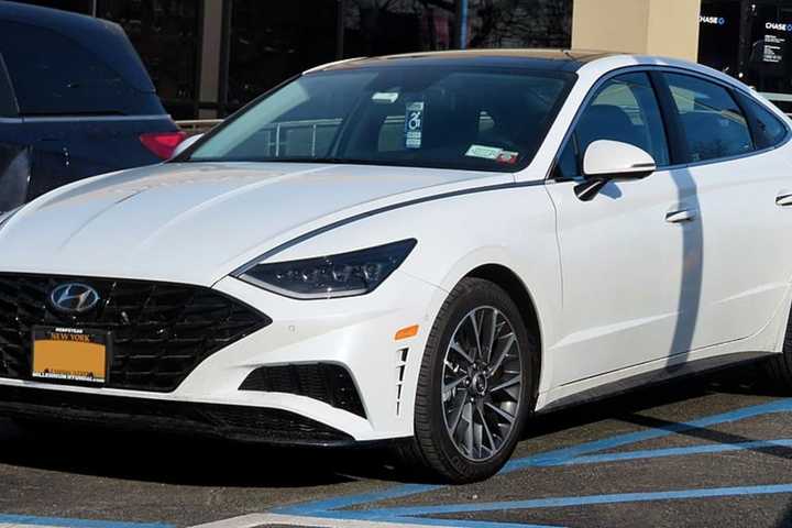 Hyundai Issues Recall For 215K Midsize Cars Due To Leaky Fuel Hose