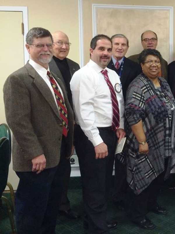 Stratford Rotary Club Serves Up Rib Night To Benefit Access Independence