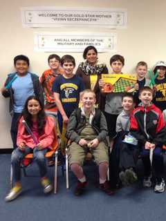 Saddle Brook Library Plans Valentine's Day Craft