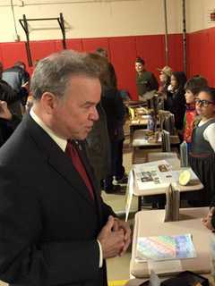 Rockland Executive Day Visits New City School For Museum Lesson