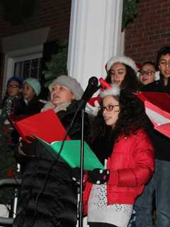 Franklin Lakes Plans Big Tree-Lighting Ceremony