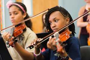New Jersey Symphony Orchestra Leads Musical Conversations At Leonia Library