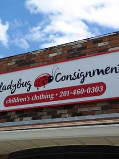 Closure Of Lyndhurst Consignment Shop Leaves Customers Confused