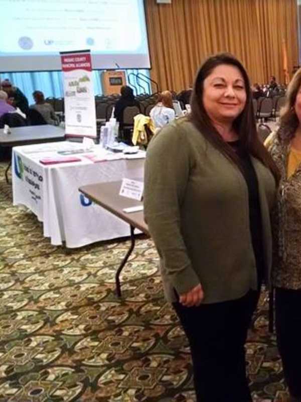 Wayne Teachers Promote Student Work At County Event