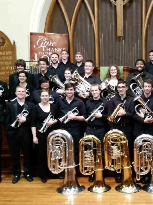 First Presbyterian Choir Performs Holiday Concert In Rutherford