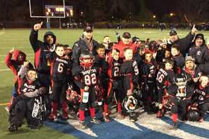 Elmwood Park Football Bombers Tackle Campaign For New Uniforms