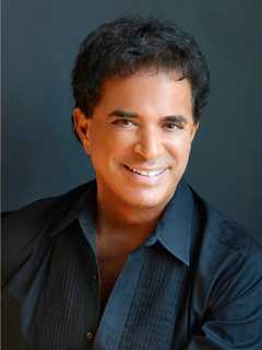 Vinnie Talarico Performs For Cliffside Park Seniors