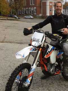 Easton Resident Hailed As Hero After Finding Missing Man