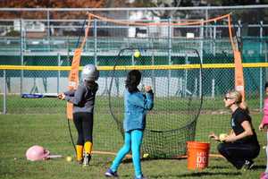 Teaneck Little Leaguers Participate In MLB 'Pitch Hit & Run' Competition