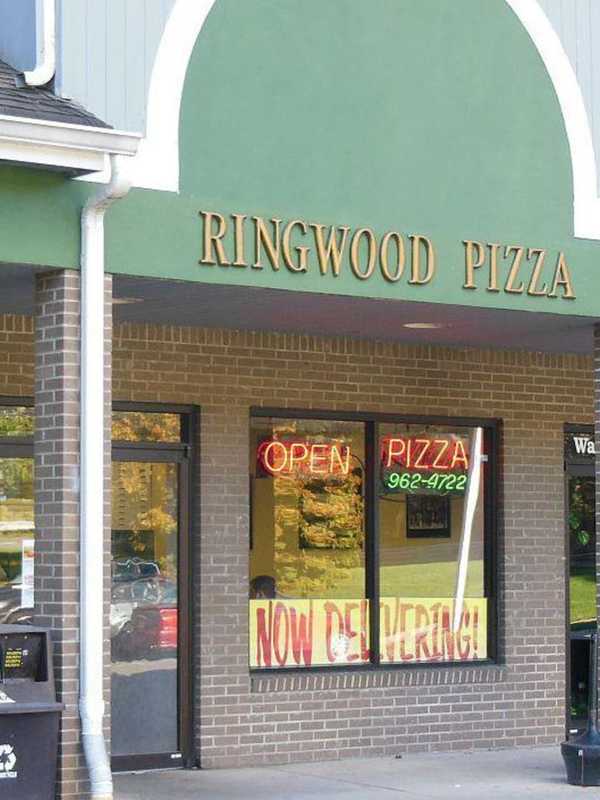 Pie Oh My: Ringwood Pizza In Ringwood Ranks Among DVlicious Finalists