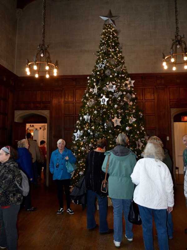 Ringwood Manor Celebrates 40th Annual Victorian Christmas Event
