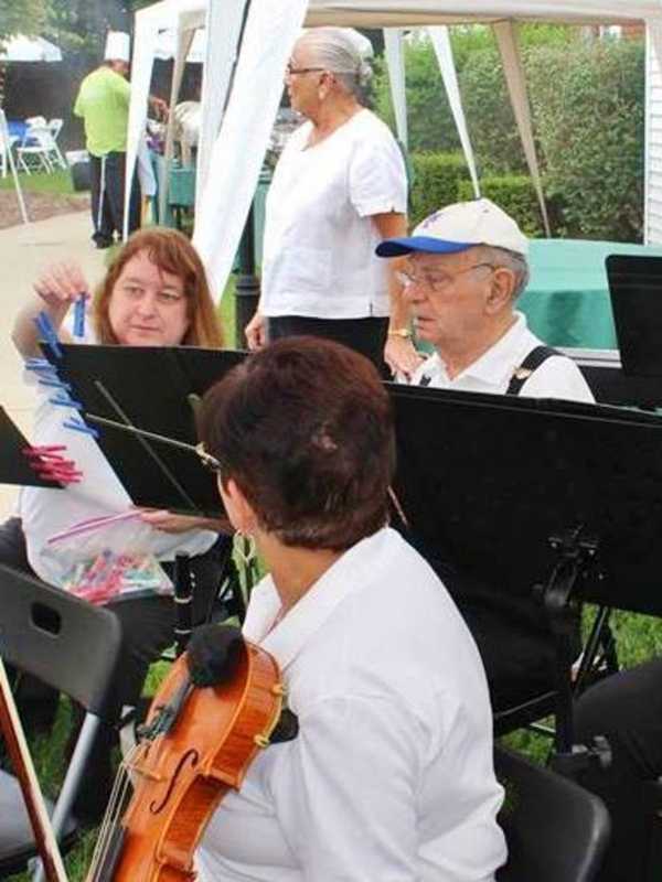 Glen Rock Pops Present Holiday Concert With International Beat