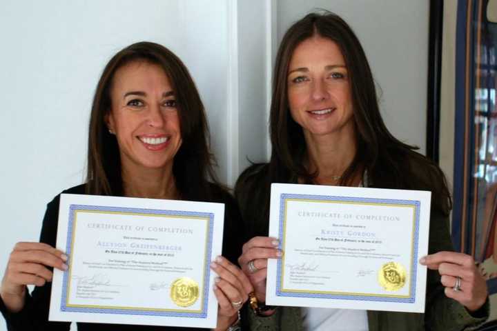 Fairfield County Moms Open Second Hair Genies Lice Removal Salon