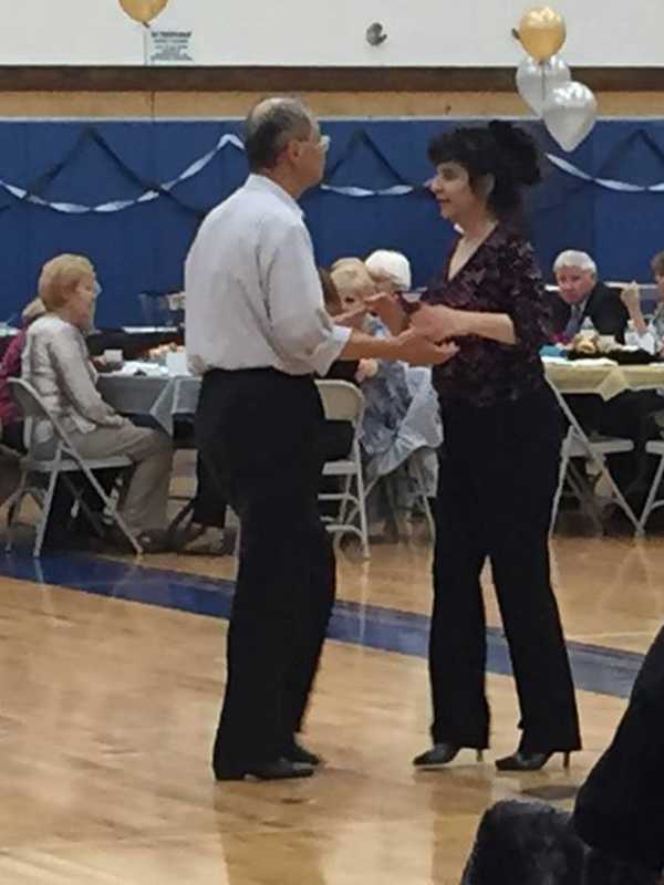 Mahopac HS Students, Senior Citizens Celebrate 'The Roaring Twenties'