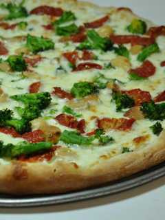 Vote: Poughkeepsie's Giacomo's Shoots For DVlicious 'Best Pizza'
