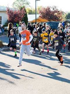 Cresskill Races Raise Money For Schools