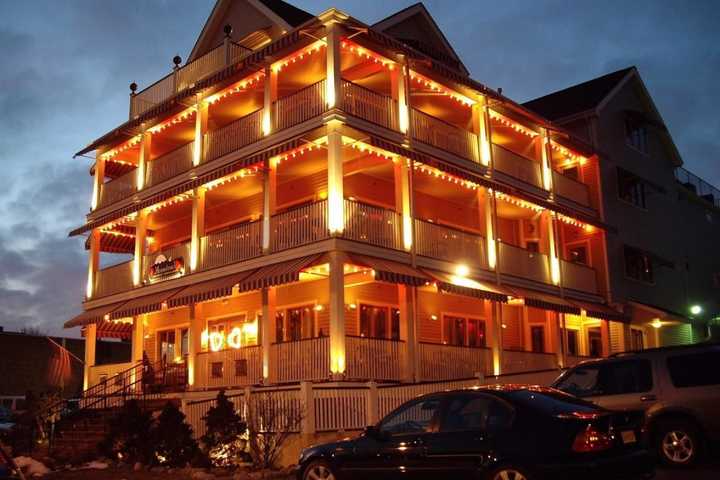 'Not Quite A Full Moon': Magical Asbury Park Restaurant 'Moonstruck' Reopens Partially