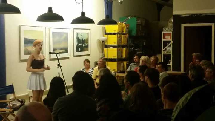 A recent Pros(e) of Pie open mic event.