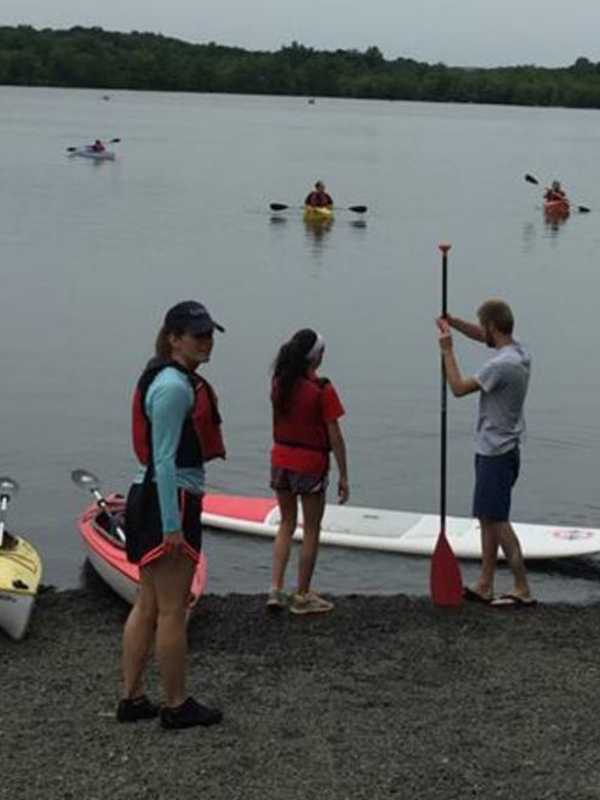 Franklin Lakes Cleans Up For Community Day