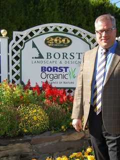 Borst Landscaping Offers Program On Pruning At Oakland Public Library