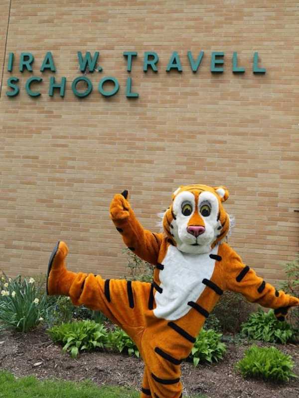 Ridgewood's Travell School Seeking Alumni For Anniversary Celebration
