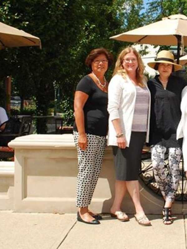 Paris Themed Art Exhibit Coming To Darien 