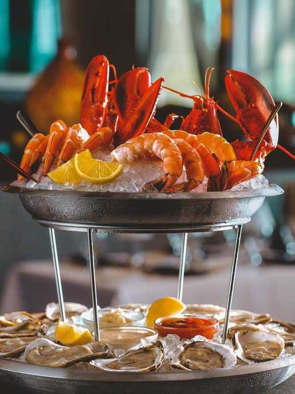 Gourmet Seafood Restaurant Opening First NJ Location In Paramus