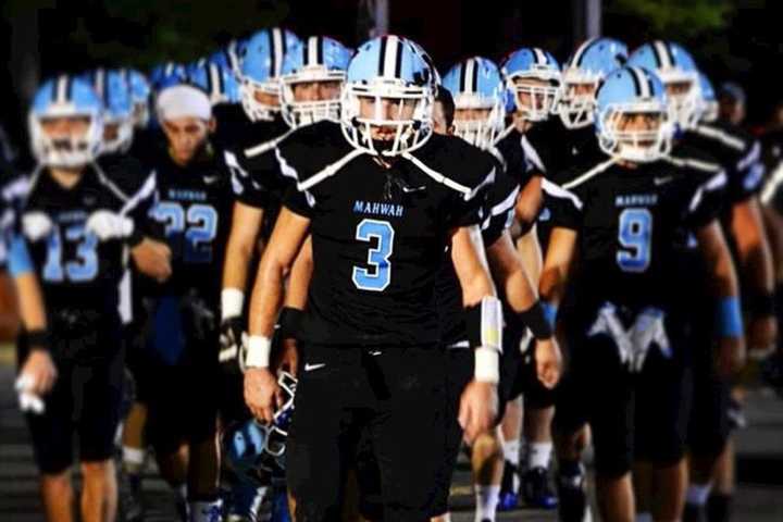 Mahwah High School Footballers Seek First State Title In 34 Years