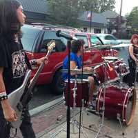 <p>Lunatic Fringe performs outside of Rony&#x27;s Rockin&#x27; Grill in Bergenfield.</p>