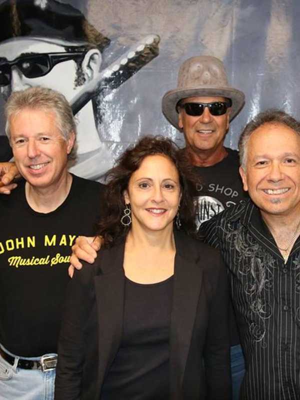 Emerson Cantina Brings Classic Rock Alive For Night 