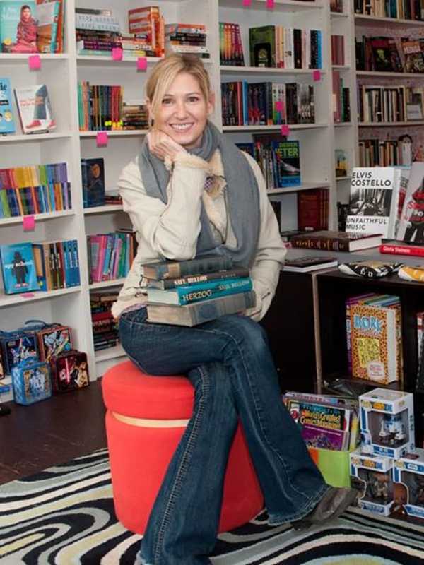 Best Summer Beach Reads: Westchester Bookstore Owner Shares 9 Titles