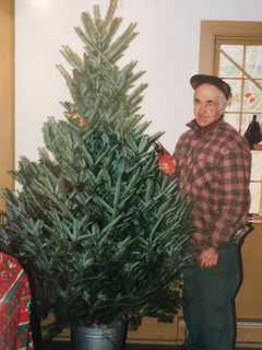 Monroe Historical Society Pays Tribute To Shelton's Philip Jones Jr.