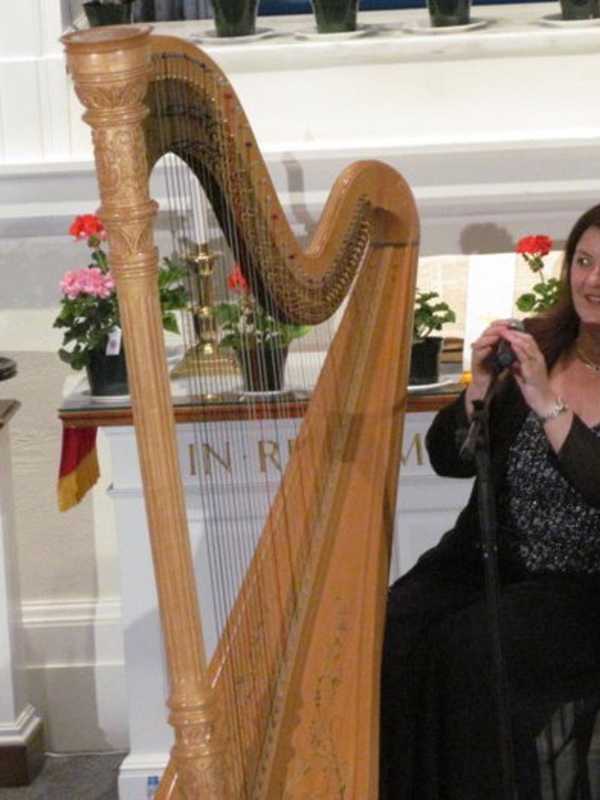 Acclaimed Harpist Visits Franklin Lakes