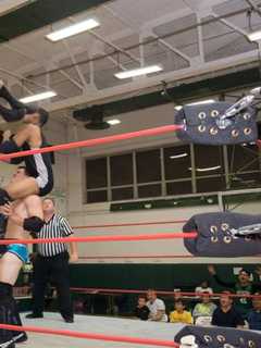 Wrestlers Grapple In Lodi