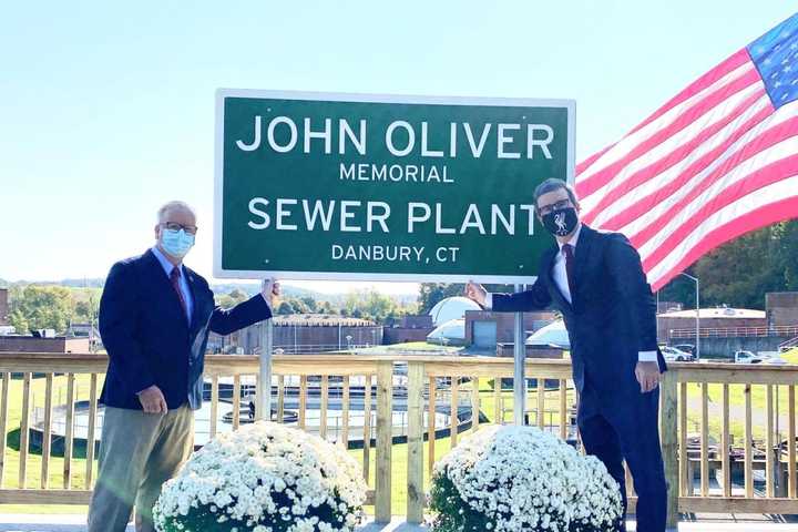 Comedian John Oliver's On Hand As Danbury Dedicates Sewage Plant In His Honor