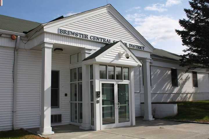 Brewster School District Issues Plan For Student Success In The Digital Age