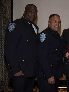 Port Authority Police Receive Award At Vantage Health Function In Wyckoff