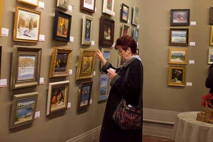 Ridgewood Art Fundraiser Spotlights Members