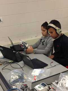 Armonk Students Create Prosthetic Hand Using 3D Printers