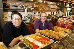 Too Hot To Cook? Rye's Country Store Serves Up Dinner To Go