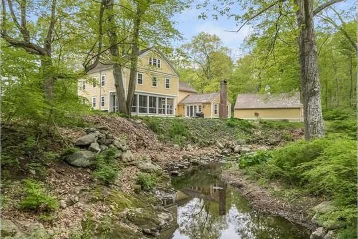 Ridgefield Road's Diverse Real Estate Has Something For Everybody