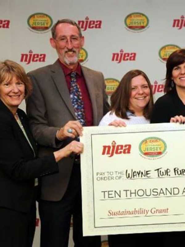 Wayne Middle School Receives $10,000 Grant From State Education Association