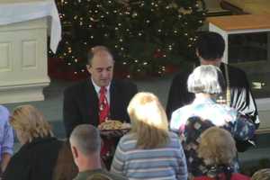 Singers From Wyckoff's Grace United Spread Musical Cheer